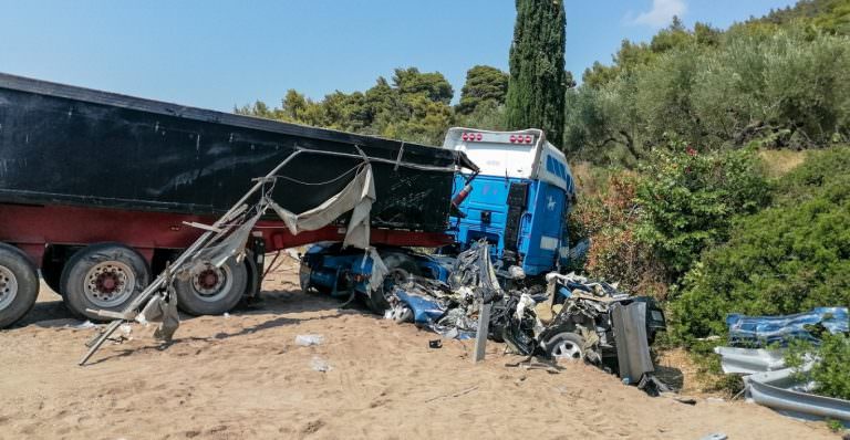 Μεσσηνία: Μάχη για να κρατηθεί στη ζωή δίνει ο 19χρονος τραυματίας του φρικτού τροχαίου