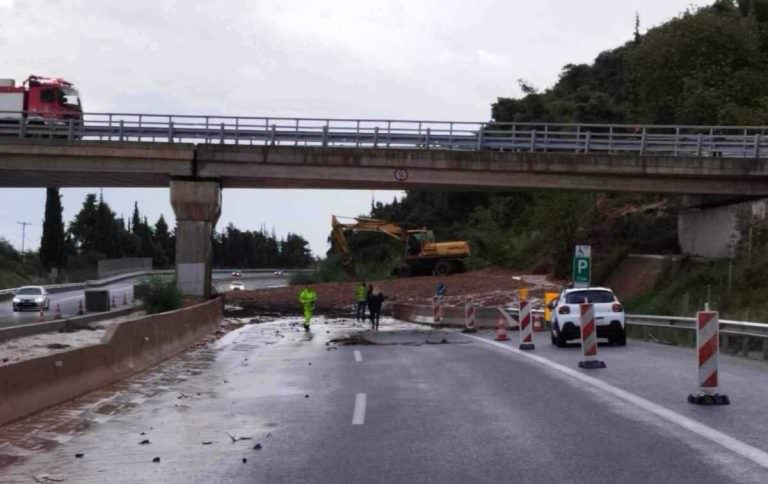 Προληπτική διακοπή κυκλοφορίας στην παλαιά εθνική οδό, στο ύψος του Ελαιώνα