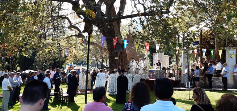 Πανηγυρίζει το ιερό προσκύνημα της Παναγίας Πλατανιώτισσας στα Καλάβρυτα