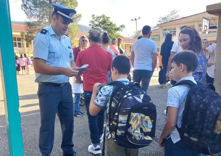 Αστυνομικό Τμήμα Κλειτορίας: Κύριο μέλημα η ασφάλεια του μαθητή στον δρόμο για το σχολείο