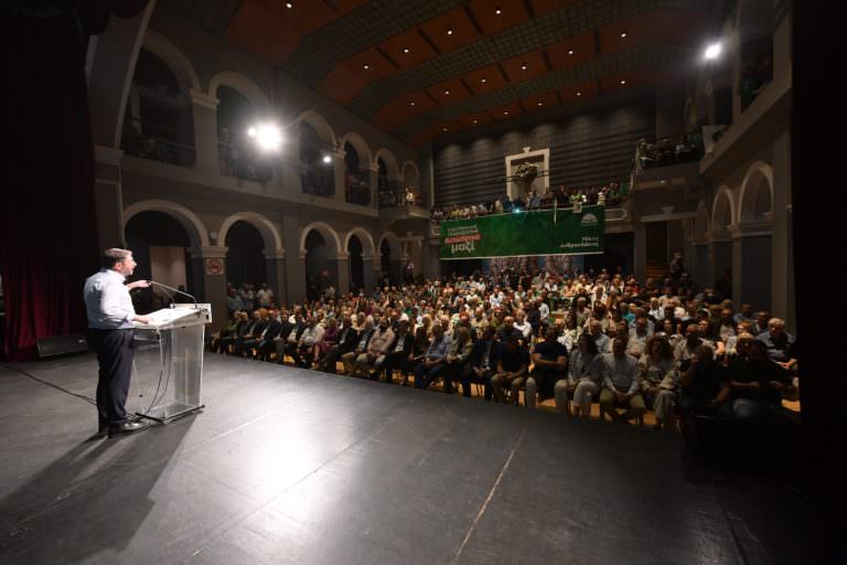 Νίκος Ανδρουλάκης από Πάτρα: Ας οικοδομήσουμε στα γερά θεμέλια αυτών των ετών για να γίνουμε η ισχυρή κυβερνητική εναλλακτική που θα νικήσει τη ΝΔ στις εθνικές εκλογές