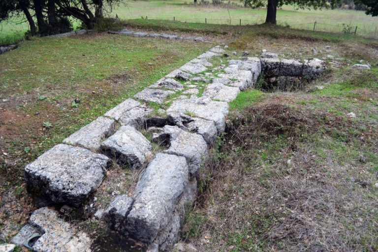 Ο Αρχαίος Κλείτωρ Ιδρύθηκε από τον Κλείτορα, γιο του βασιλιά Αζάνα και εγγονό του Αρκάδα, γενάρχη των Αρκάδων.