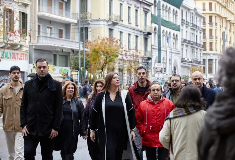 Στην πορεία για την Επέτειο του Πολυτεχνείου η Ζωή Κωνσταντοπούλου