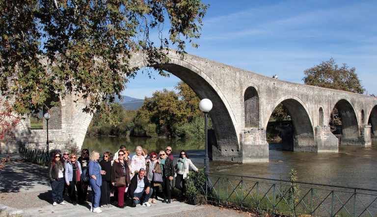 Η Στέγη Καλαβρυτινών και φίλων Πάτρας ”Αγία Λαύρα”, πραγματοποίησε μια όμορφη εκδρομή στα Τζουμέρκα .